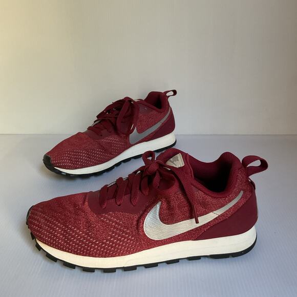 Nike MD Runner 2 Burgundy Red Retro Running Shoes Women’s 6.5 EUR 39 Sneakers - Picture 3 of 9